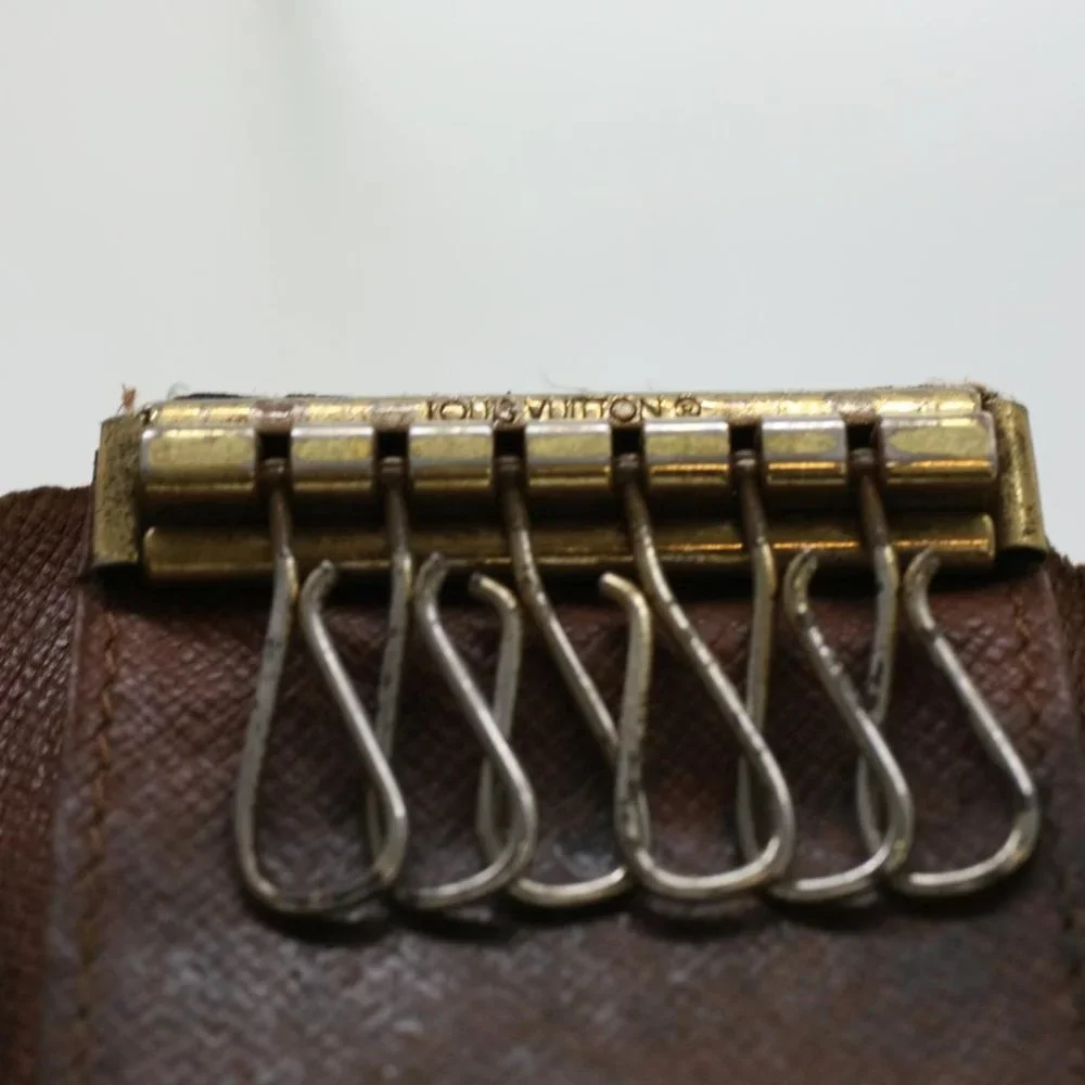 Louis Vuitton Monogram Key Holder/Wallet #1625💥PRICE DROP💥